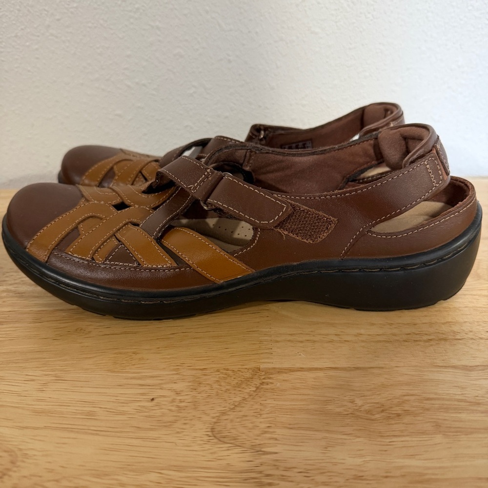 Clarks Cora Dream Brown Leather Wedge Sandals‎ Shoes size 8.5M